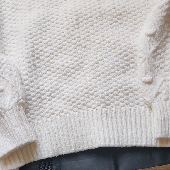 Time and Tru Textured Cream Turtleneck Sweater - Picture 10 of 10